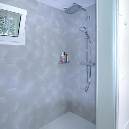 Casa vacanze Lovely In Les Bains With Sauna